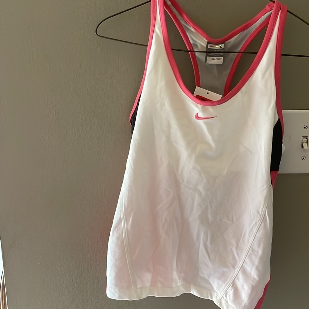 Nike tank with tags brand new